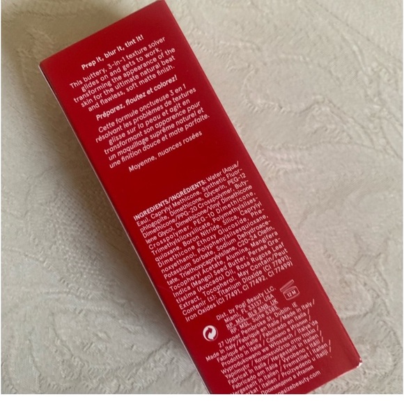 One/Size Beauty Turn up the Base Blurring Foundation Fair 3 BNIB - Picture 5 of 14